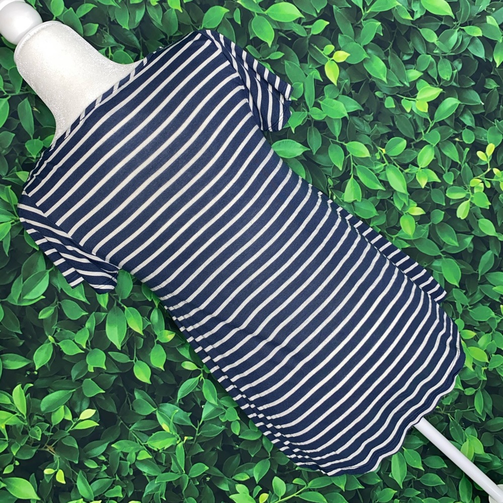 SHORT-SLEEVE TUNIC TOP W/ STRIPES & FLORAL DESIGN · SIZE S · FOREVER 21 - Picture 4 of 4